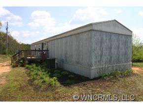 127 Tobacco Road, Mill Spring, NC 28756